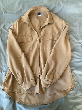 Old navy long sleeve tan shirt